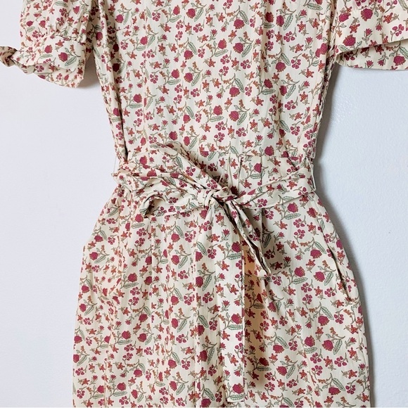 New Gal Meets Glam Floral print Jumpsuit Puff Sleeve Tie Belt Size 2 - Picture 5 of 15